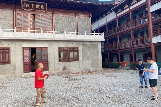 鲁班尺测量寺院景观建筑面积.JPG